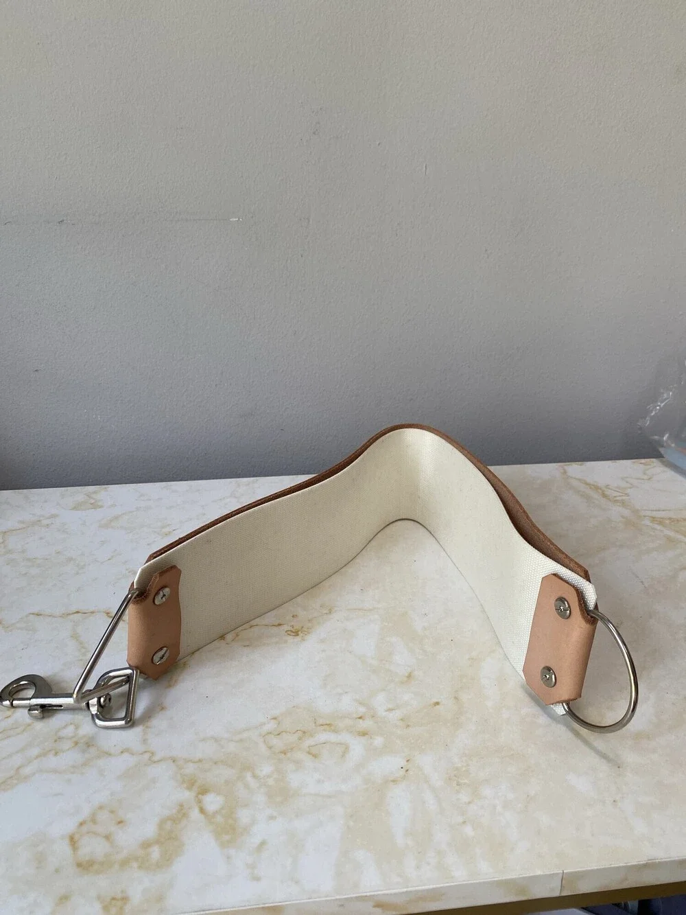 Unbranded vintage tan
